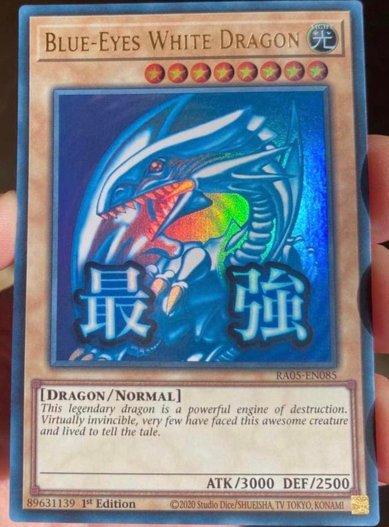 Yu-Gi-Oh! Blue-Eyes White Dragon RA05 1st Edition Mint !, Ophalen of Verzenden, Zo goed als nieuw, Losse kaart, Foil