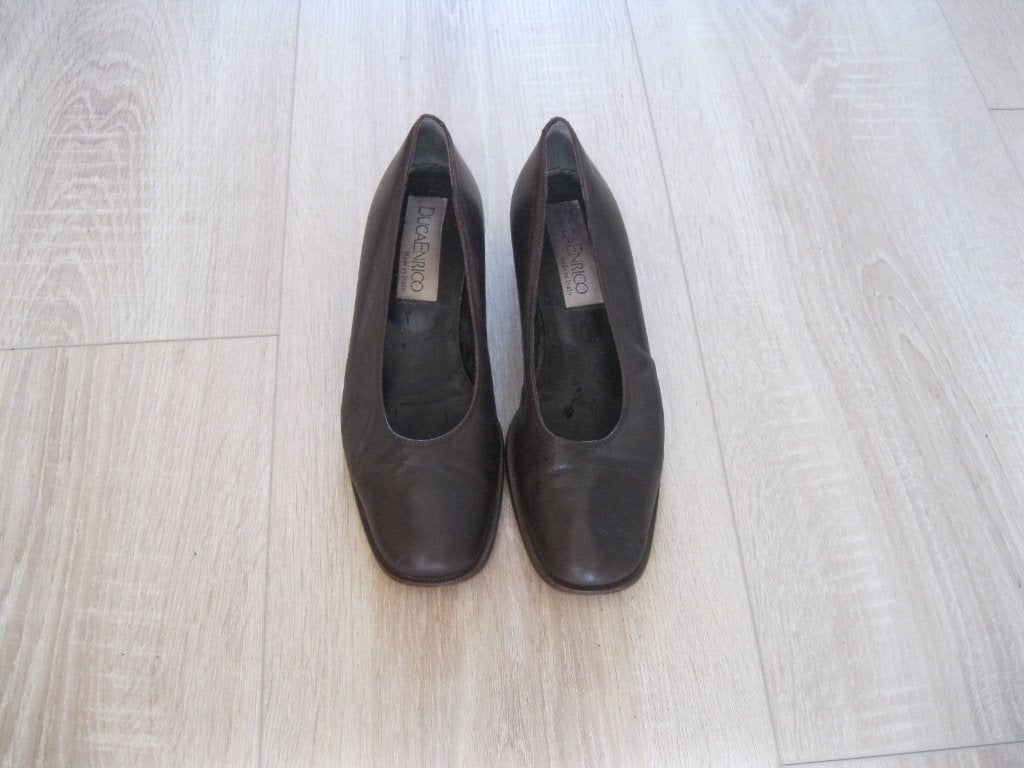 Ducaenrico schoenen bruin leer 37  Nieuwprijs €79,90, Schoenen met lage hakken, Bruin, Verzenden, Zo goed als nieuw