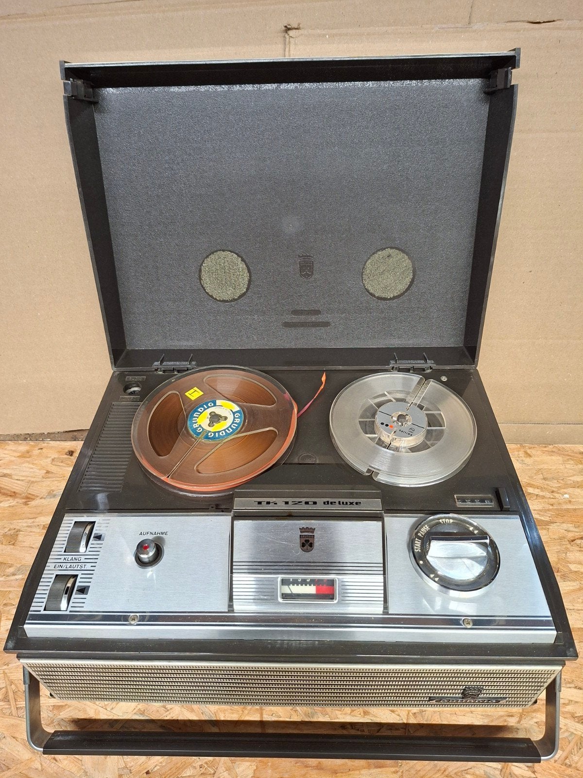 Grundig TK 120 de luxe bandrecorder - defect, Ophalen of Verzenden, Defecte bandrecorder, Met banden