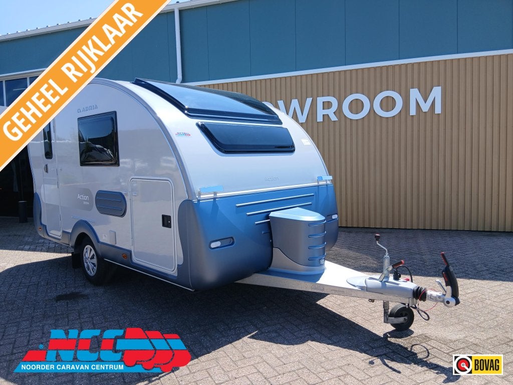 Adria Action 391 PH, Caravans en Kamperen, Caravans, 750 - 1000 kg, Adria, 4 tot 5 meter, Schokbreker