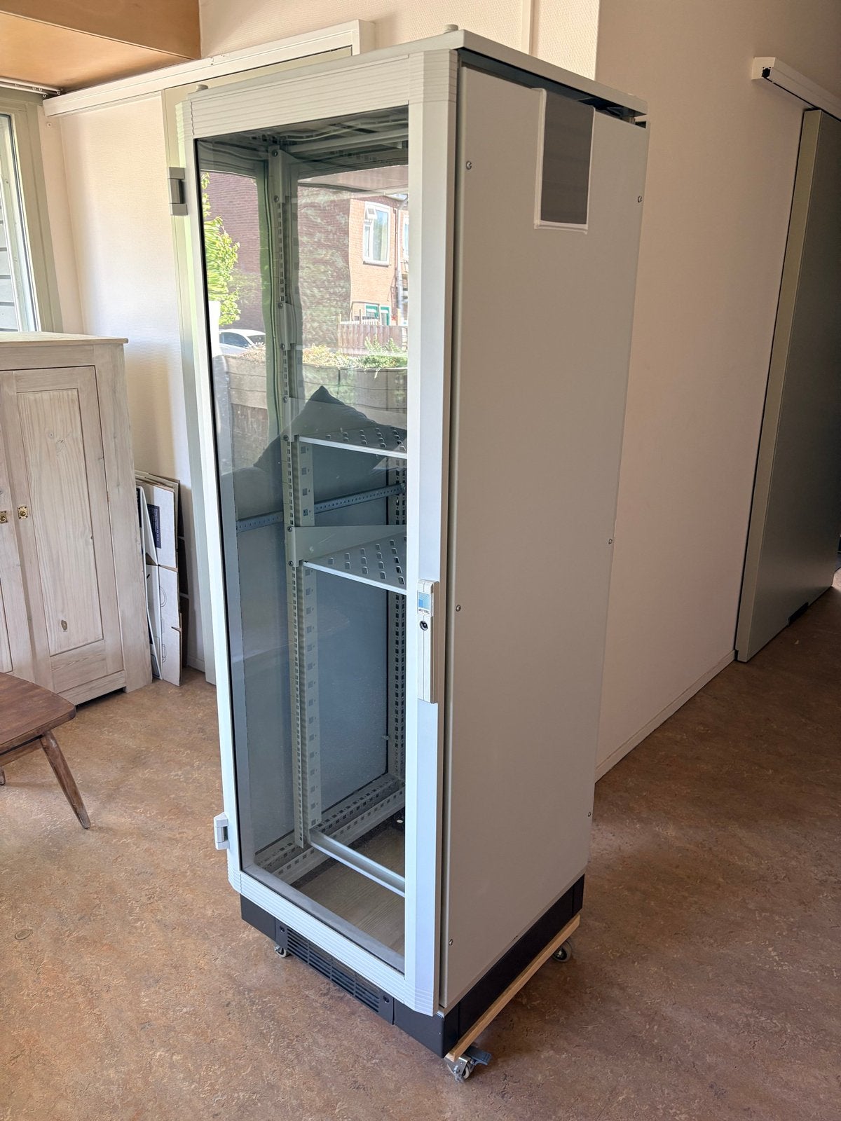 Rittal Patchkast/Serverkast 33U, Computers en Software, Ophalen, Gebruikt, Glas, Plaatstaal