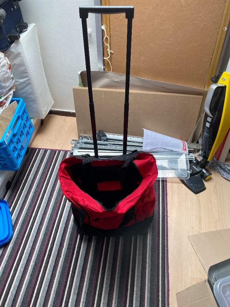 Boodschappen tas / boodschappenkar, Ophalen of Verzenden, Gebruikt, 30 cm of meer, Wieltjes