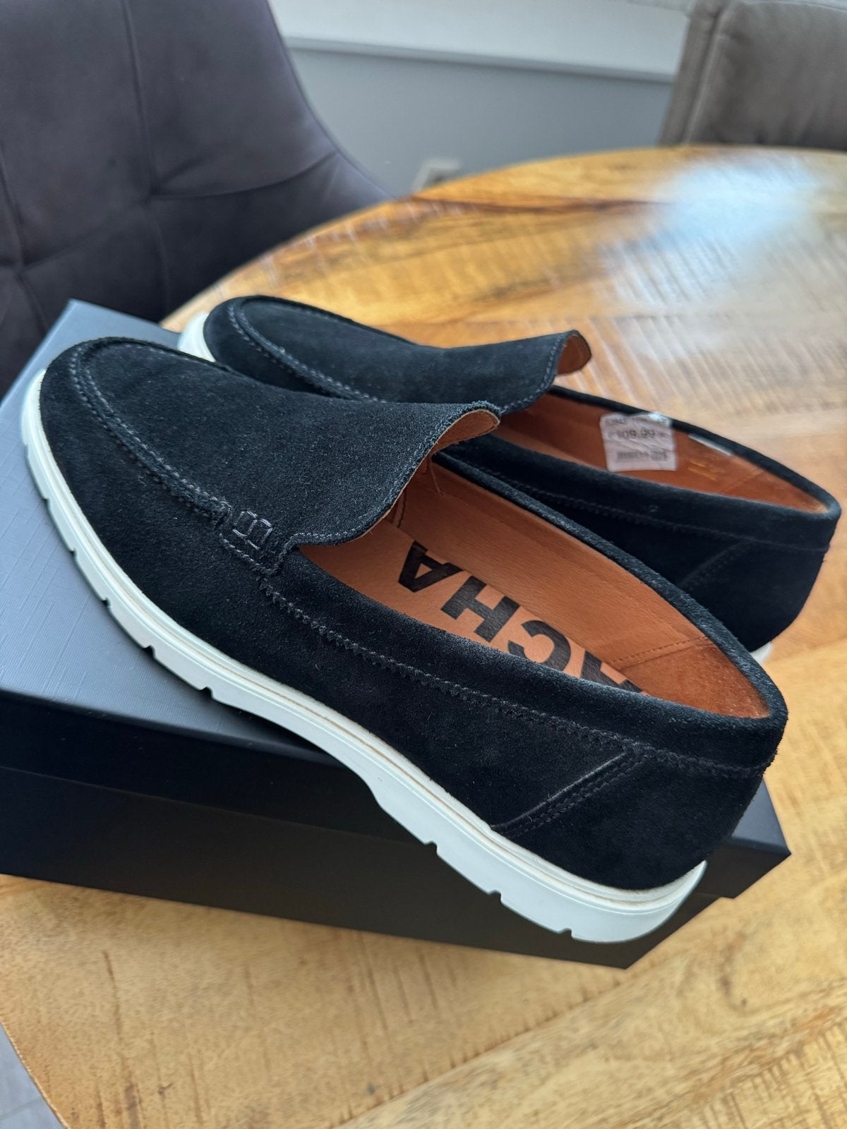 Zwarte suède loafers - Maat 44, Ophalen of Verzenden, Nieuw, Zwart, Loafers