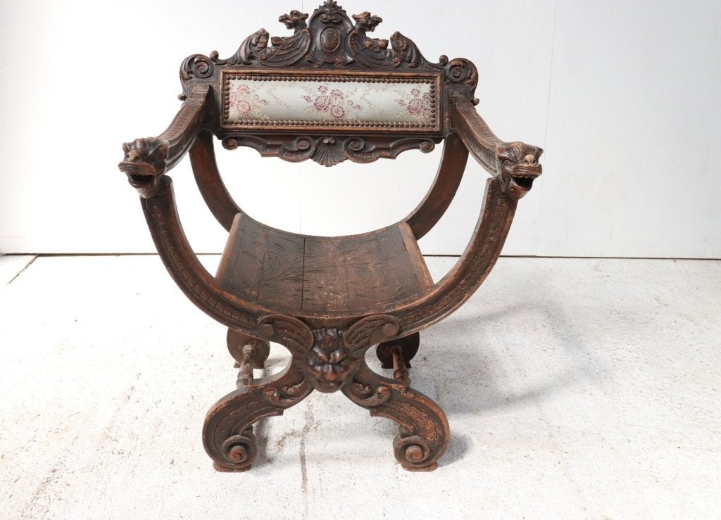 Dantesca stoel / fauteuil Dagobert met leeuwenkoppen, 19e, Antiek en Kunst, Ophalen