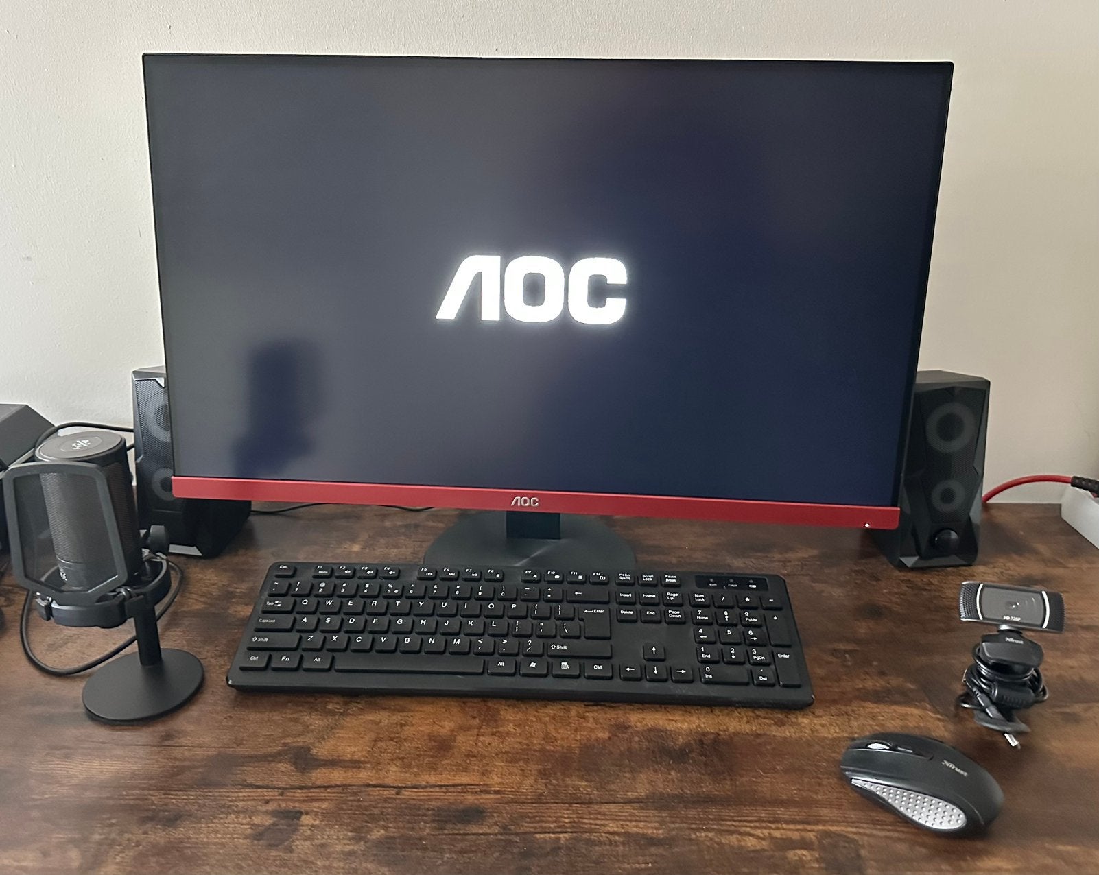 Goed werkende monitor met accessoires, Computers en Software, Desktop Pc's, Gebruikt, Ophalen
