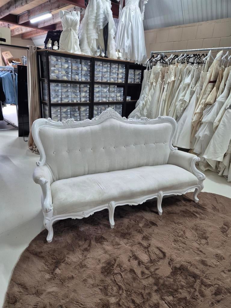 Elegante Witte Barok Stijl Bank - Zo goed als nieuw, Huis en Inrichting, Driepersoons, 75 tot 100 cm, Ophalen of Verzenden, Zo goed als nieuw