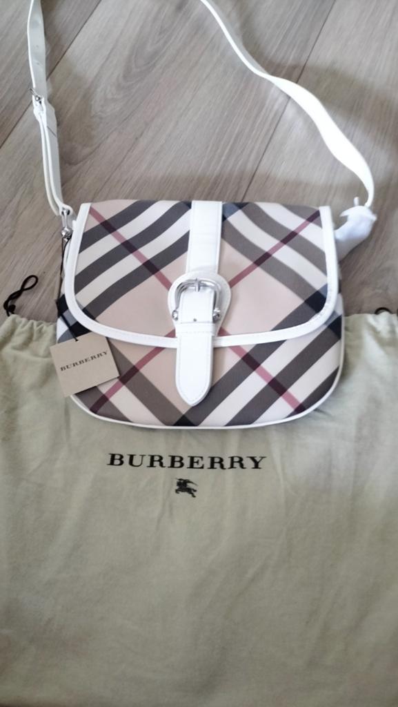 Burberry tas, Ophalen, Nieuw