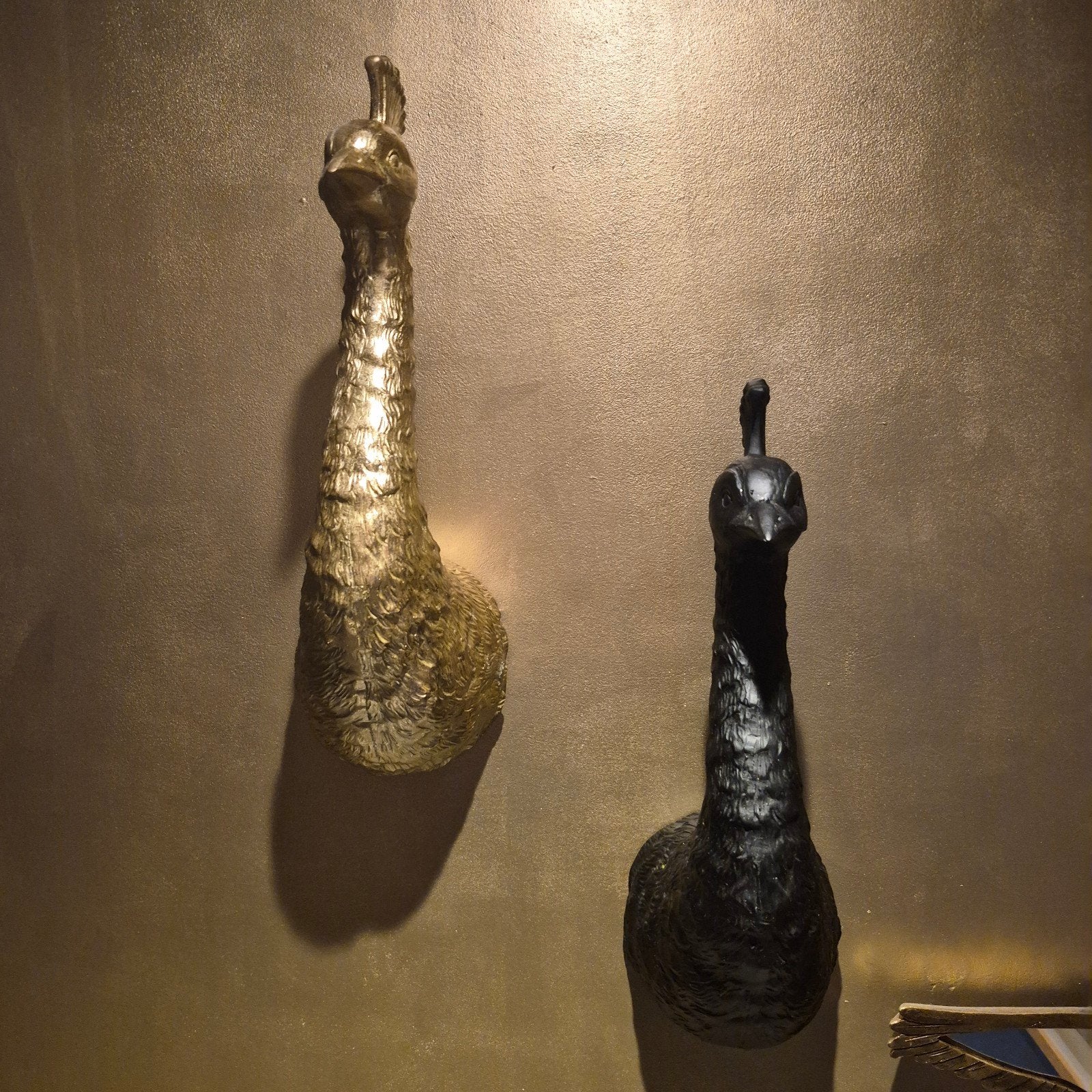 Wanddecoratie pauw - 40 cm lang goud en zwart, Metaal, Wandsculptuur, Gebruikt, Zwart