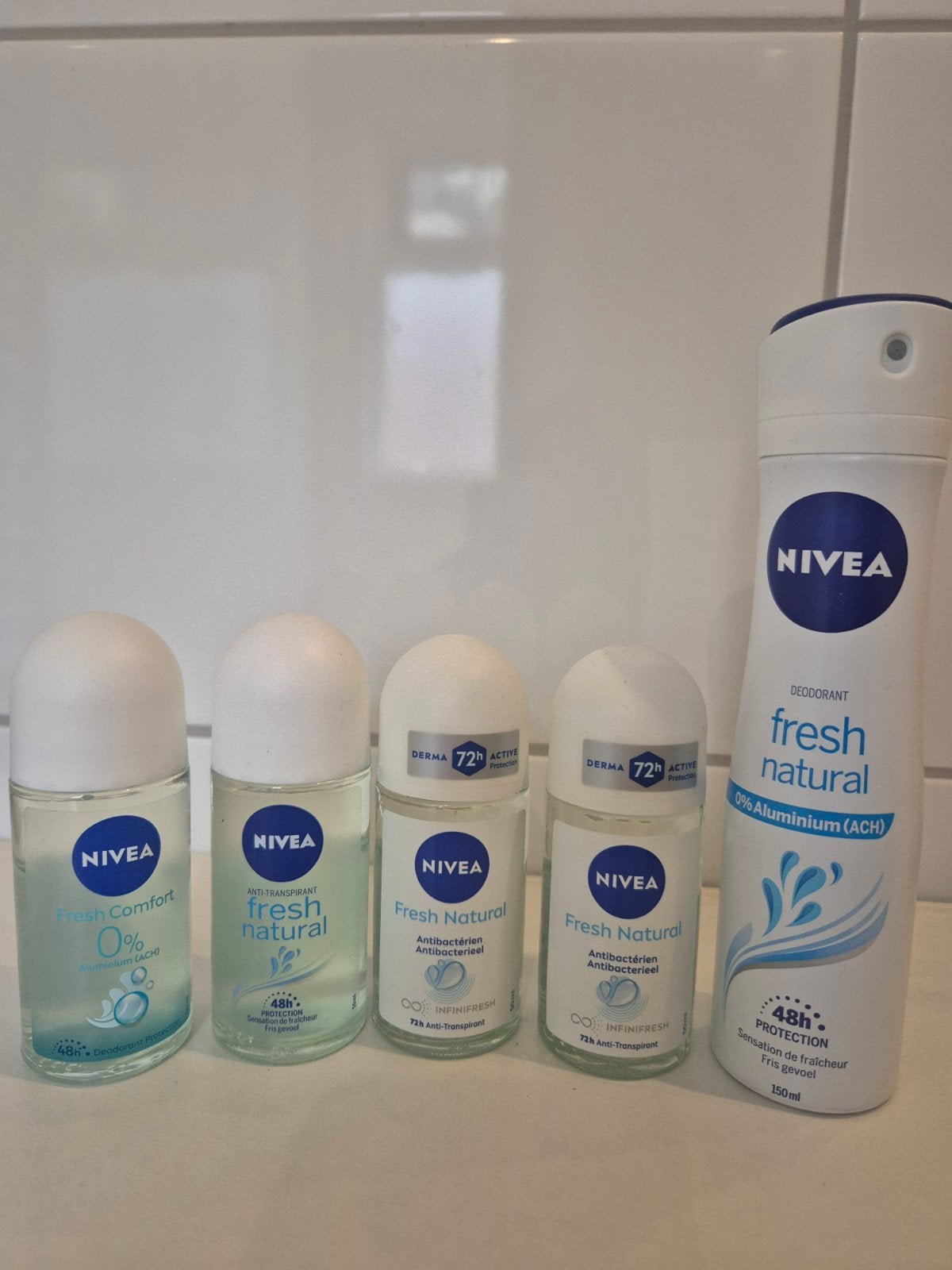 Nivea Fresh Natural Deodorant Roll-ons & Spray, Ophalen of Verzenden, Nieuw, Deodorant of Bodyspray