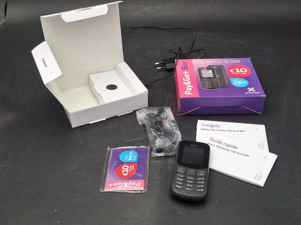 Nokia 130 Black + simkaart 10 euro, Telecommunicatie, Mobiele telefoons | Nokia, Nieuw, Zonder abonnement, Zonder simlock, Klassiek of Candybar