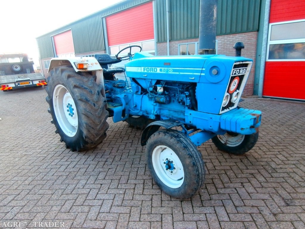 Ford 5600 goedlopende strakke trekker, Niet opgegeven, -, Niet opgegeven, 5000 tot 7500