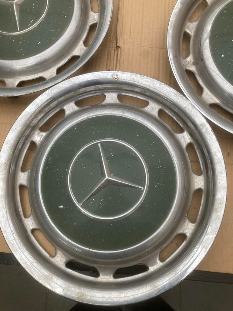 Oltimer wieldoppen Mercedes - Set van 4, Ophalen of Verzenden, Gebruikt