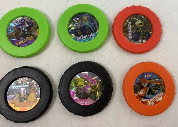 Super Mario Kart munten set 27 stuks Nintendo M, Coolsingel 104, 3011 AG Rotterdam, Netherlands, Verzenden, Racen en Vliegen, Zo goed als nieuw