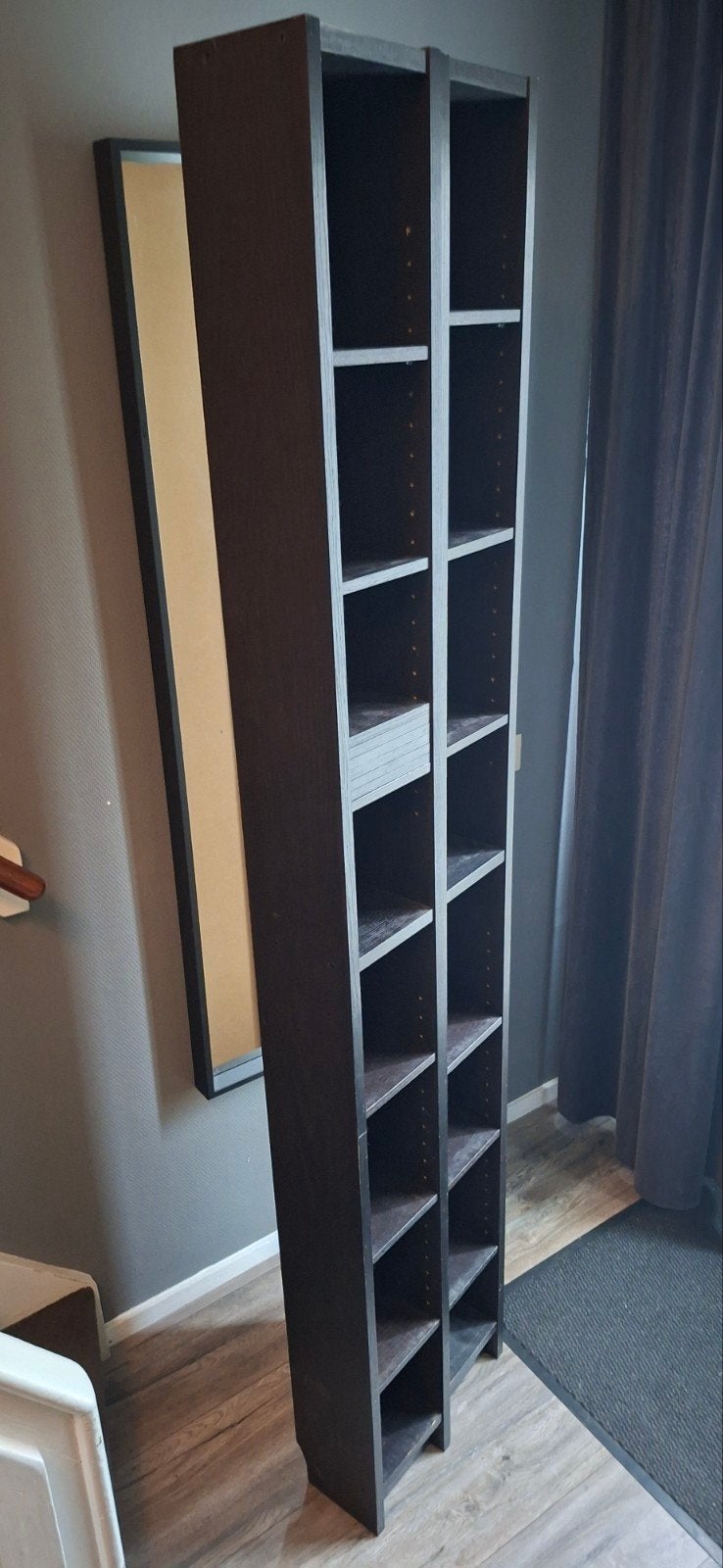 Gratis 2 boeken/dvd/cd kasten met verstelbare plankjes, Ophalen
