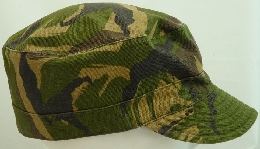 Pet Uniform, Gvt, Woodland Camouflage, maat 61, KL, 1992.(5), Ophalen of Verzenden, Landmacht, Nederland, Kleding of Schoenen