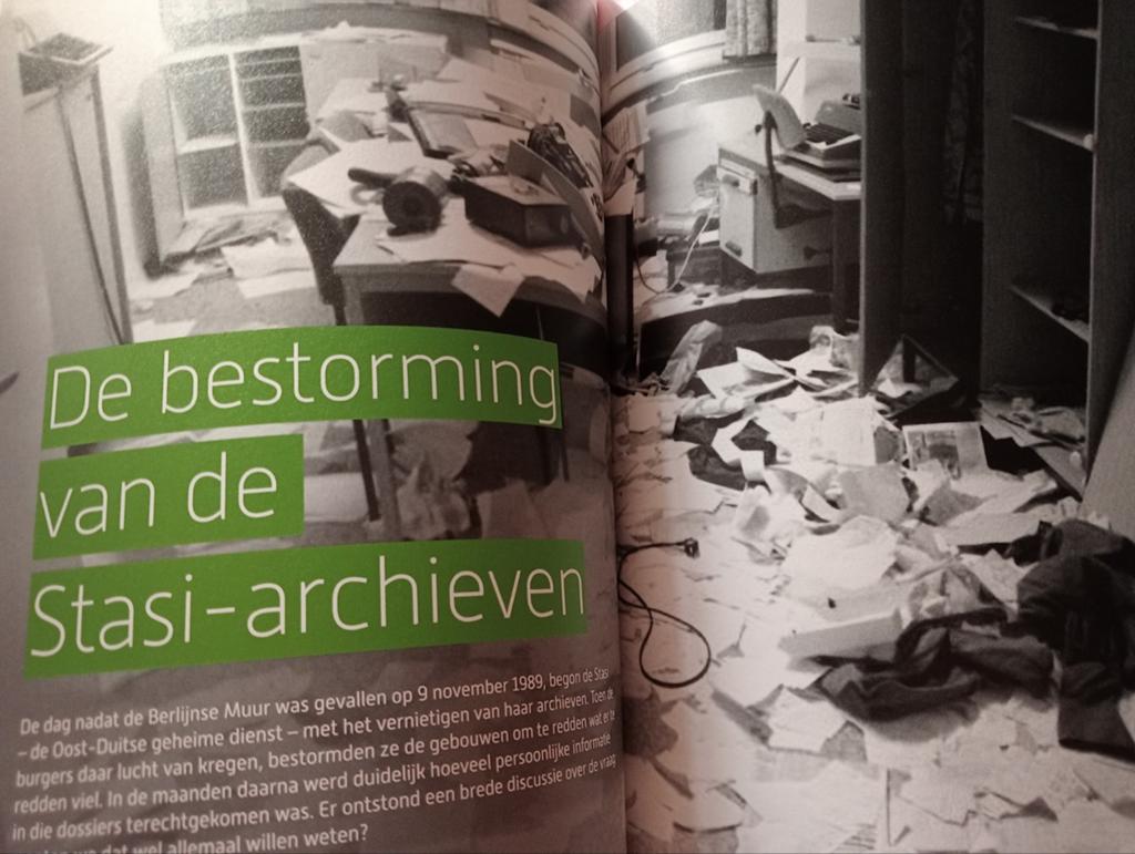 Gen Magazine - Was opa 'fout' in de oorlog?, Ophalen of Verzenden, Gelezen, Overige typen