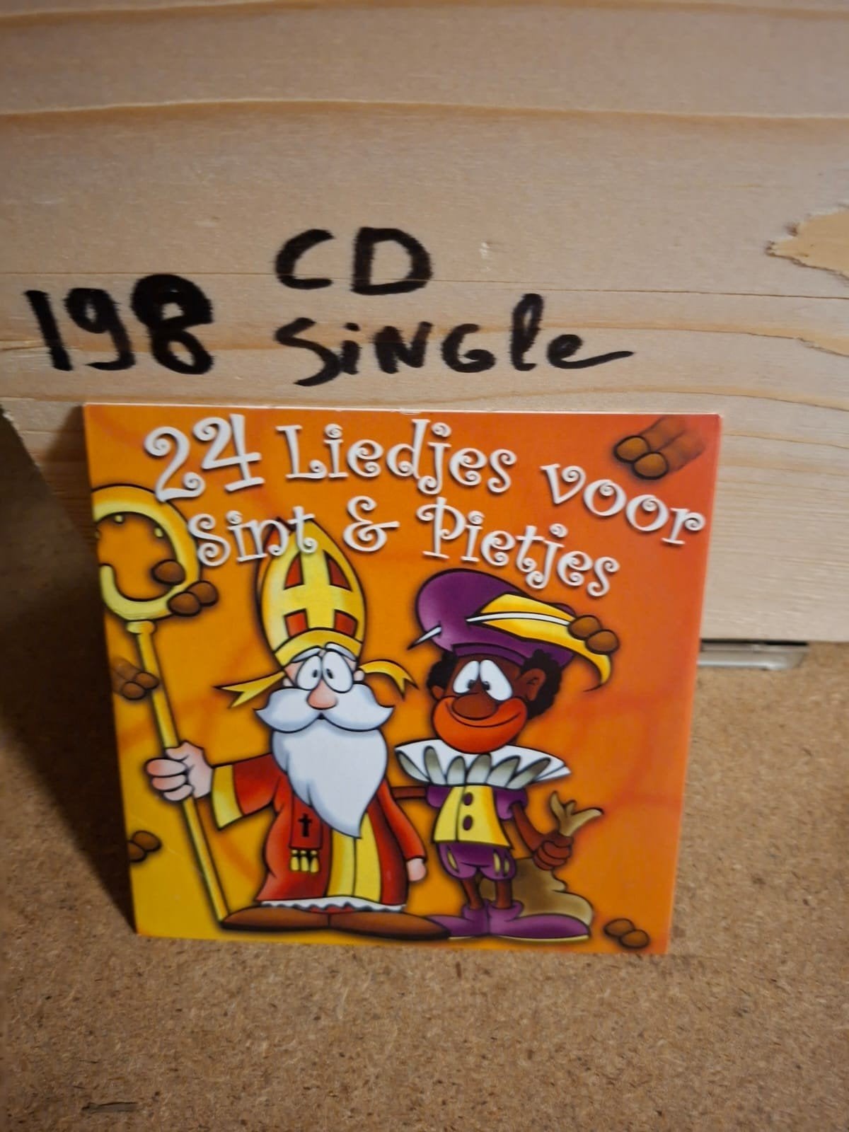 24 Liedjes voor Sint & Pietjes - CD Single, Cd's en Dvd's, Ophalen of Verzenden, Gebruikt, Kinderen en Jeugd
