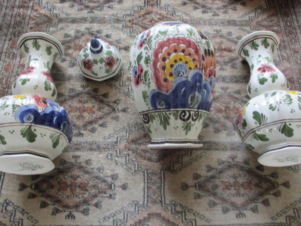 3 vazen antiek groot porselein puntgaaf en 1 met deksel, Antiek en Kunst, Ophalen of Verzenden