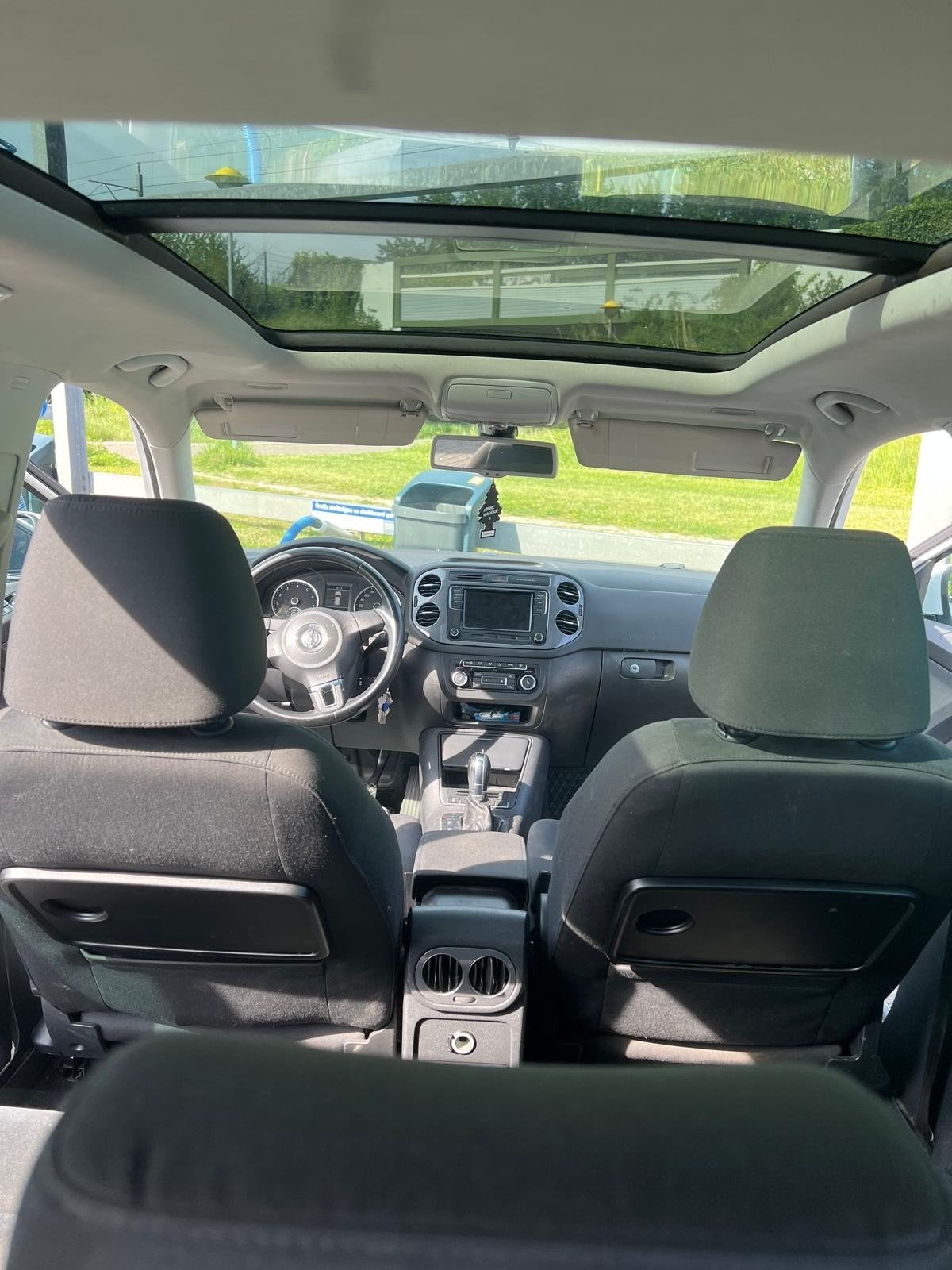Foto 9 van Volkswagen Tiguan R-Line 2.0 TSI 155KW/210PK 4M 7-DSG 2012 W