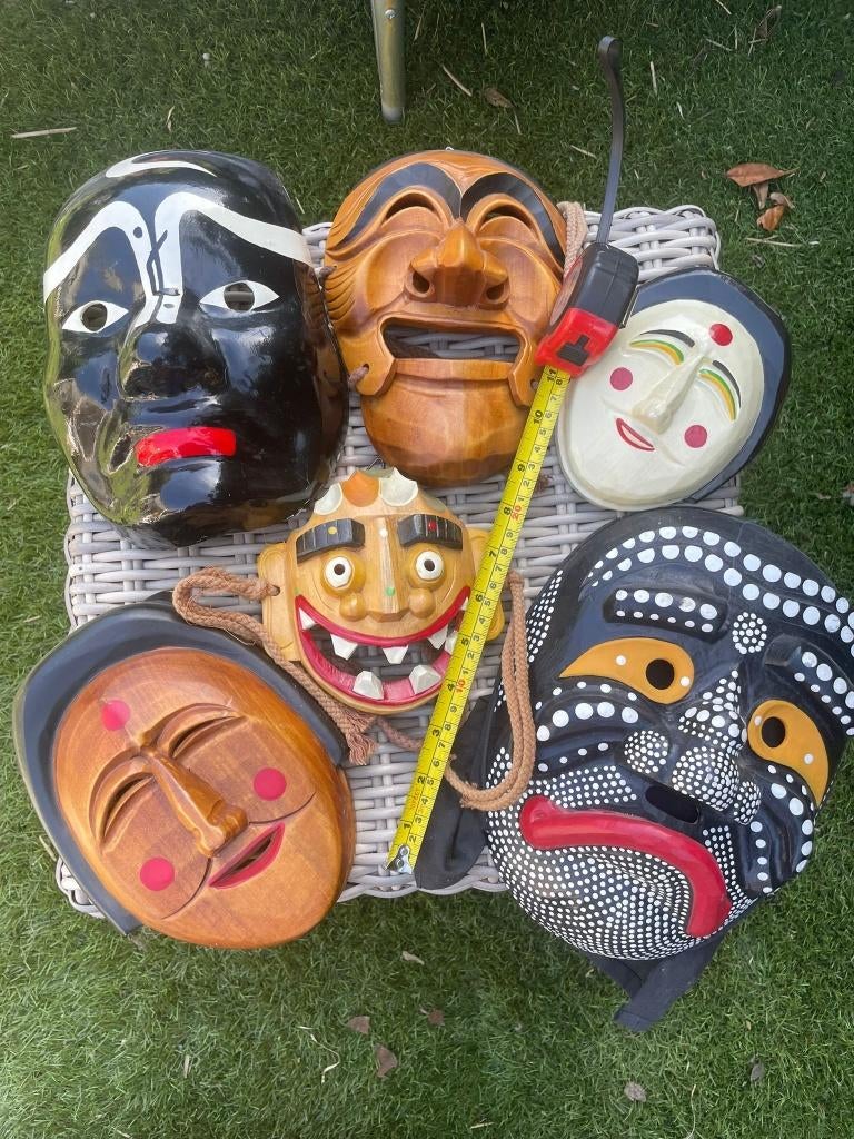 Set van 6 decoratieve maskers - Hout en kunststof, Ophalen of Verzenden