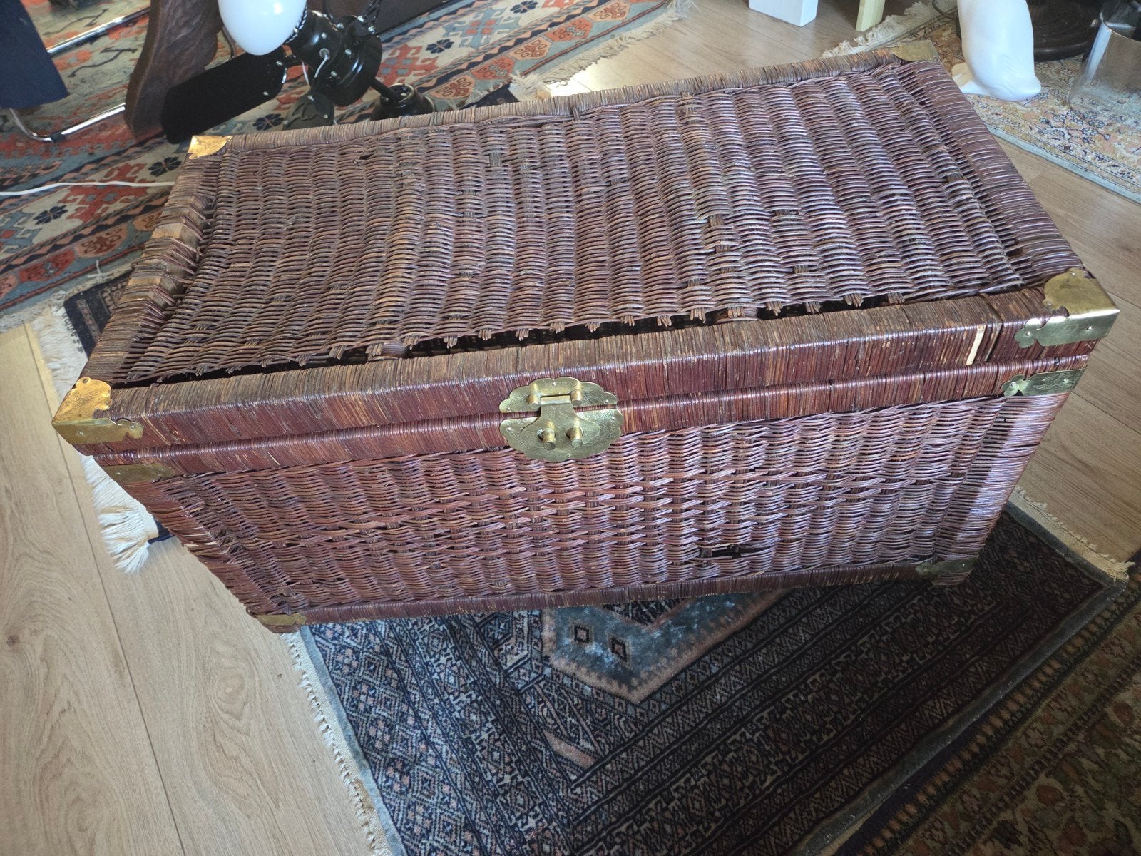 Vintage rotan koffer/opbergkist met messing details, Ophalen of Verzenden