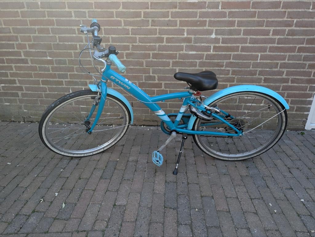 B'Twin 24 inch kinderfiets met 6 versnellingen, Ophalen, Gebruikt, 20 inch of meer