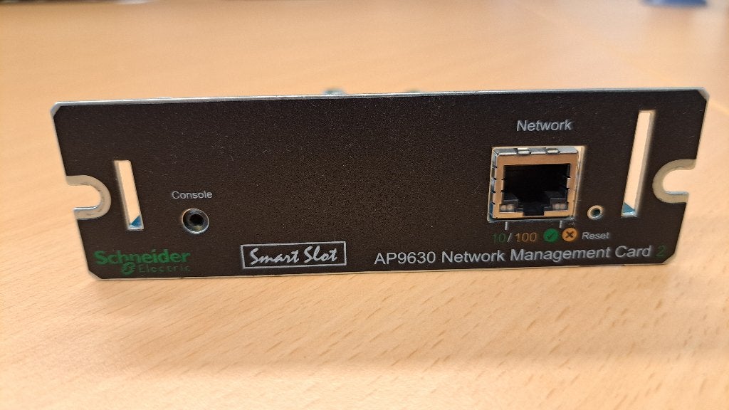 APC AP9630 Network Management Card 4x, Ophalen of Verzenden, Gebruikt