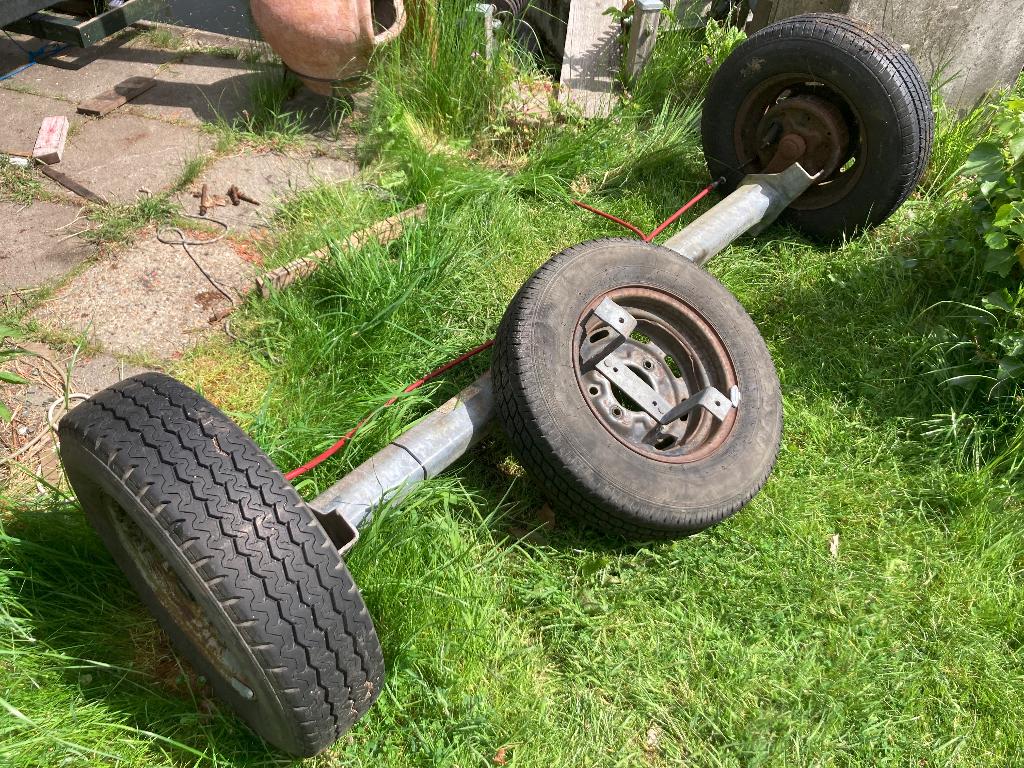 traileras met wielen, Ophalen, Gebruikt