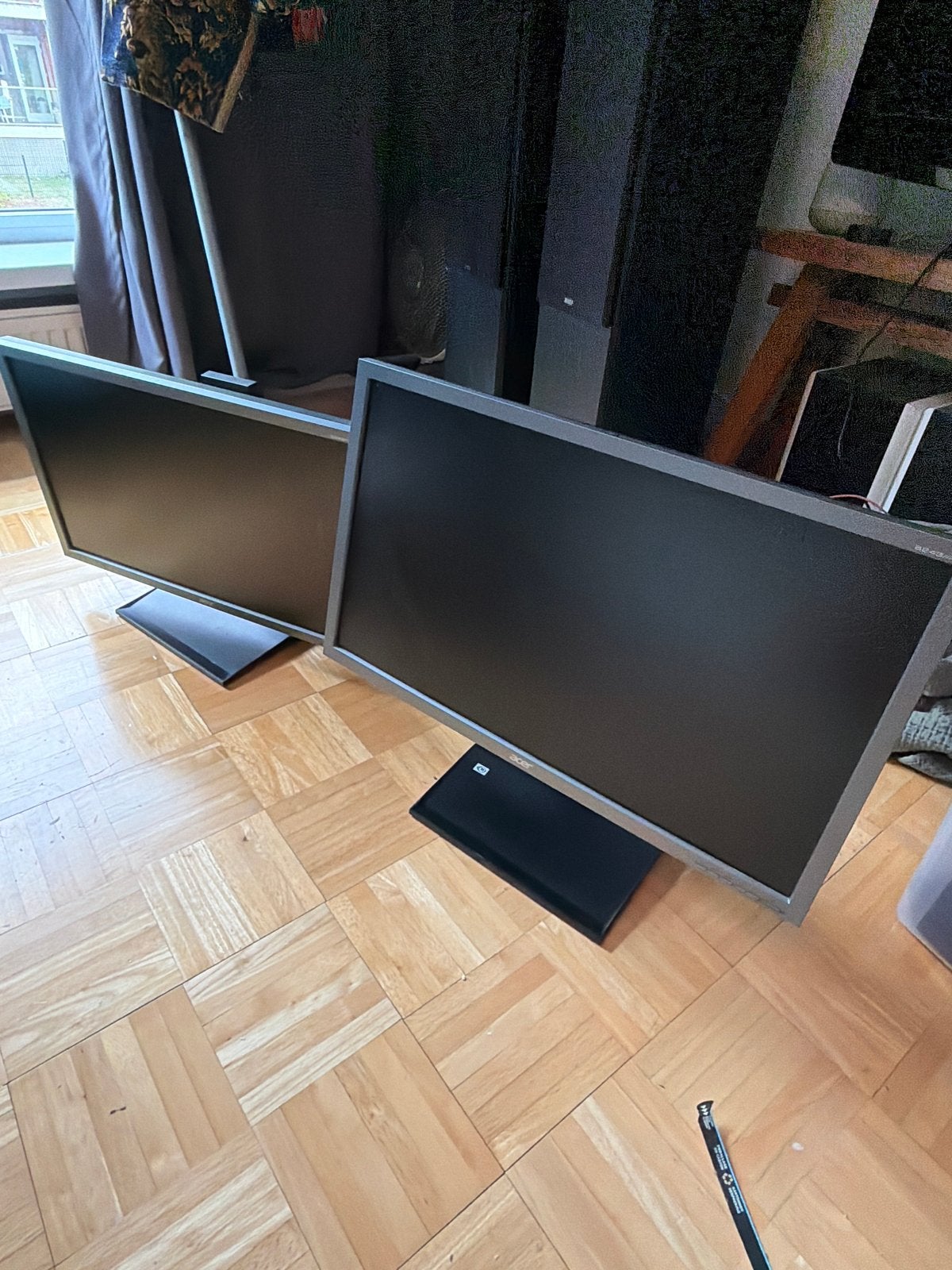 Philips B243PHL Monitor - 24 inch Full HD Draaibaar, Ophalen, Gebruikt, In hoogte verstelbaar, Full HD