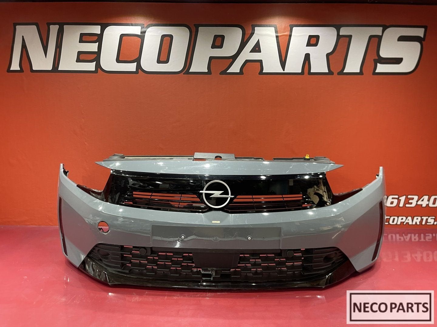 OPEL CORSA F FACELIFT BUMPER VOORBUMPER COMPLEET ORIGINEEL, Gebruikt, -, -, Opel