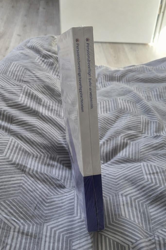 Studieboeken Persoonsbeveiliger 2026, Ophalen of Verzenden, Beta, Nieuw, MBO