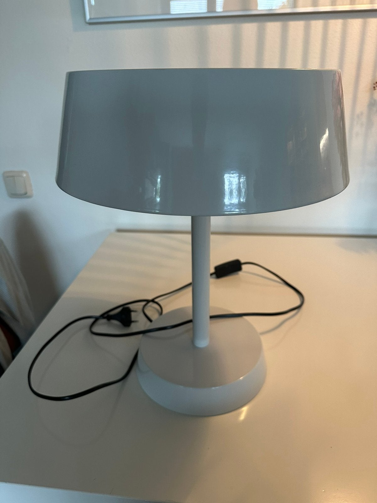 Witte tafellamp, Ophalen of Verzenden, Zo goed als nieuw