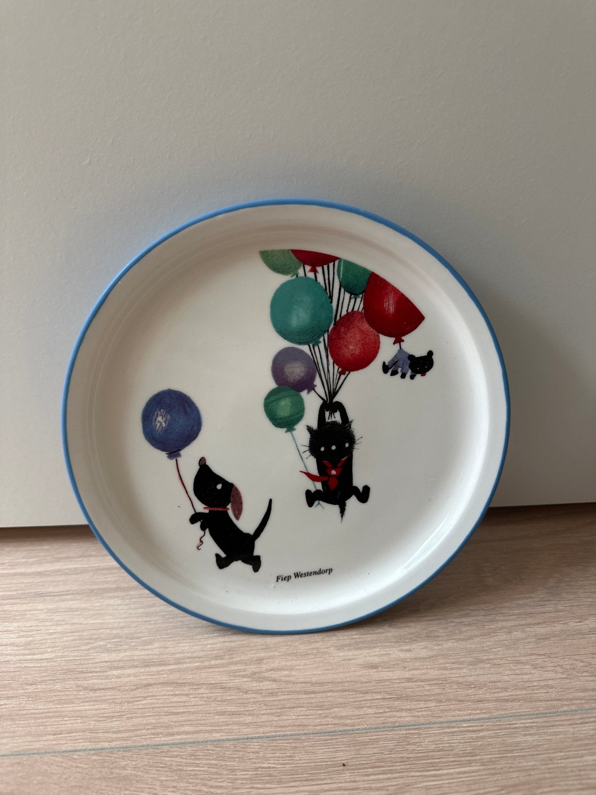 Fiep Westendorp HEMA bordje met hond en kat, Verzenden, Zo goed als nieuw, Bord(en), Overige stijlen