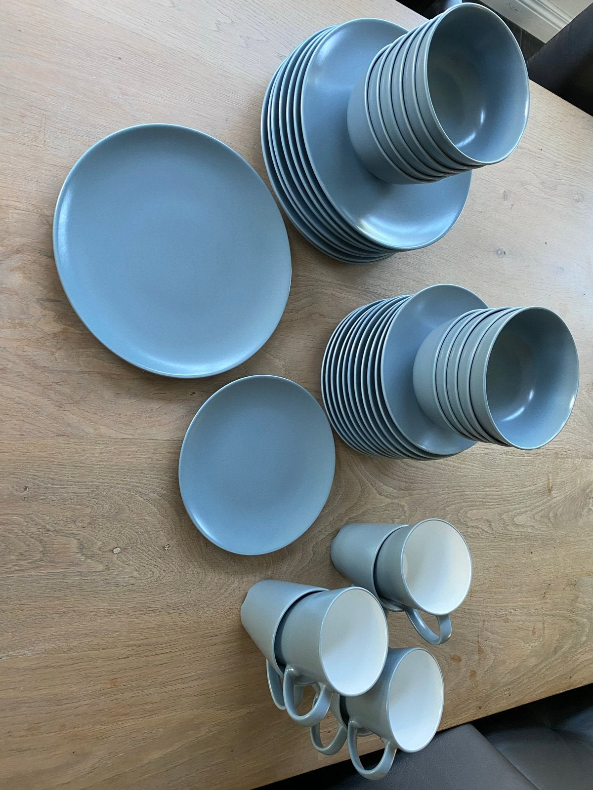 IKEA Servies set: Dinerborden, ontbijtborden, kommetjes, bek, Ophalen of Verzenden, Gebruikt, IKEA, Compleet servies