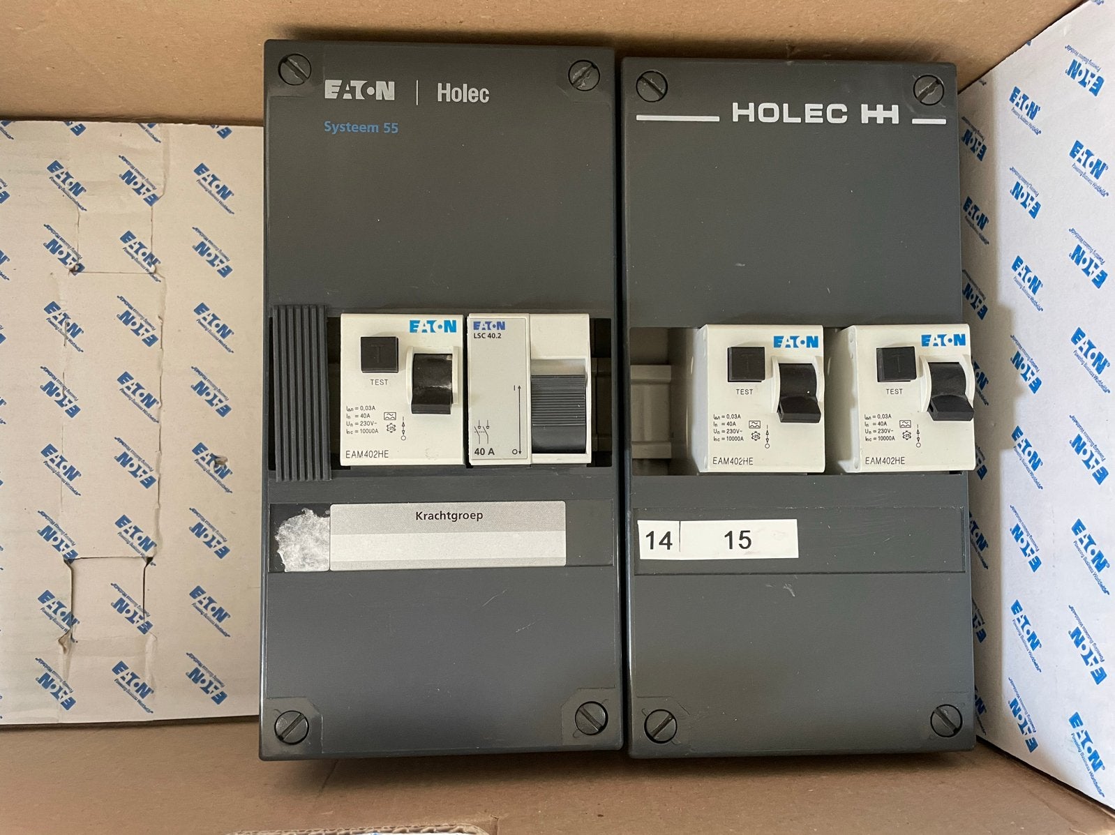Eaton Groepenkast met aardlekautomaten, hoofdschakelaar en k, Doe-het-zelf en Verbouw, Ophalen of Verzenden, Nieuw, Eaton, Groepenkast