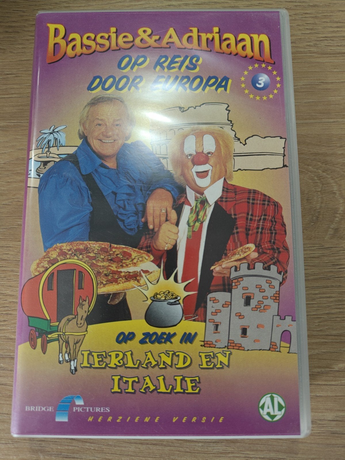 Bassie & Adriaan Op Reis Door Europa 3: Ierland en Italië, Cd's en Dvd's, Alle leeftijden, Ophalen of Verzenden, Gebruikt