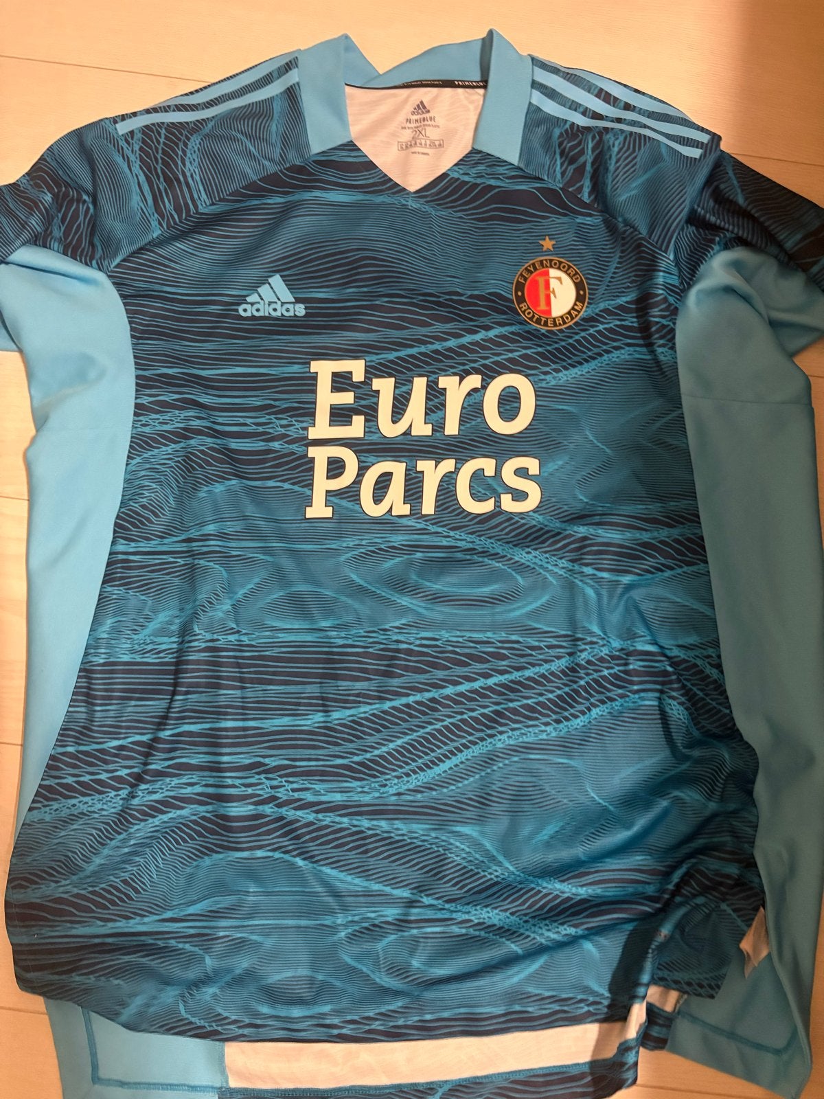 Feyenoord keepersshirt en broekje 2022/2023 - Maat 2XL, Groter dan maat XL, Ophalen of Verzenden, Zo goed als nieuw, Set