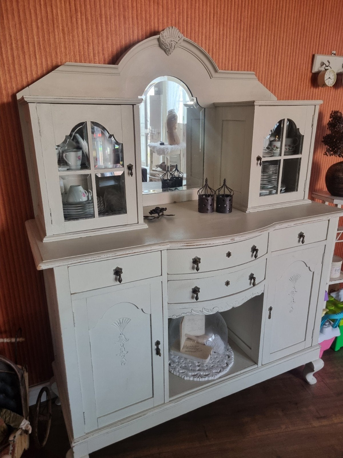 leuke brocante buffetkast, Ophalen