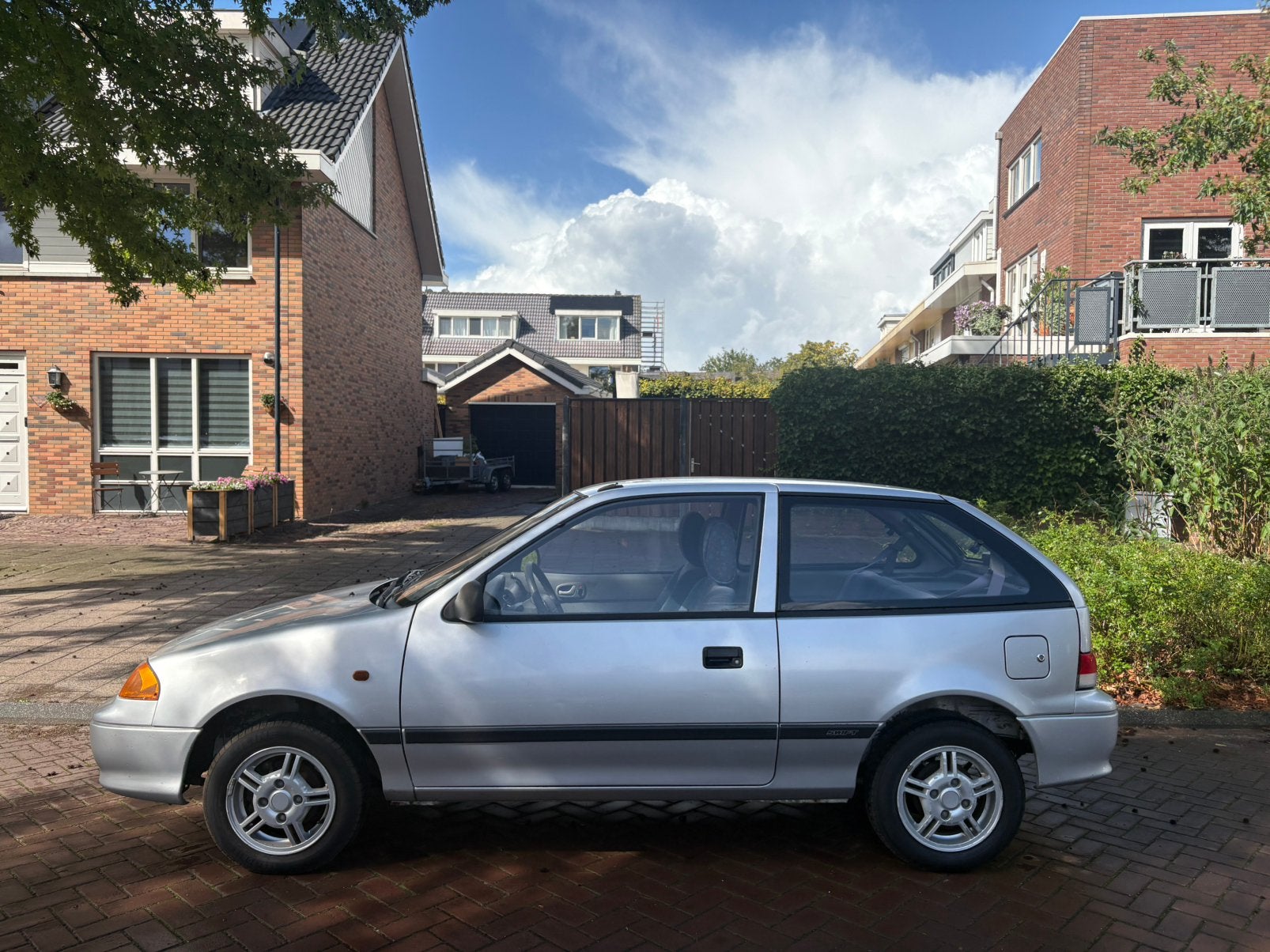 Suzuki Swift 1.0 2002 Grijs, Voorwielaandrijving, 18 €/maand, Swift, Origineel Nederlands