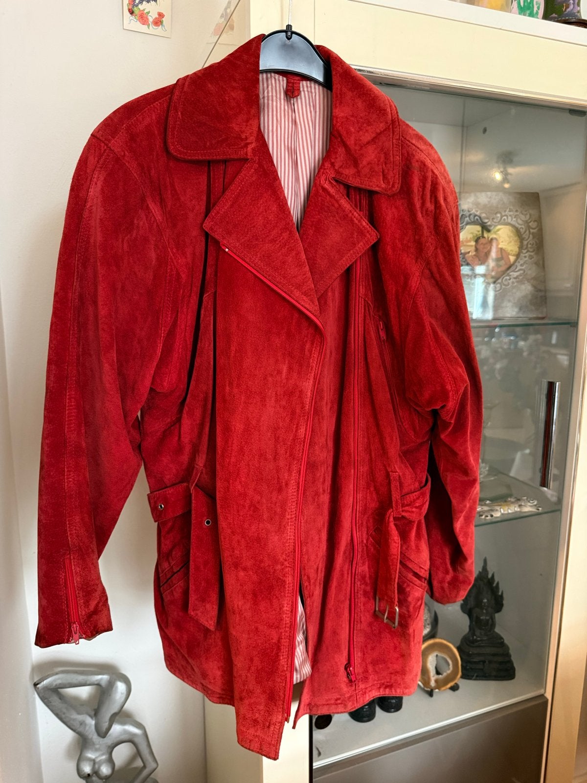 Vintage Rood Suède Leren Jas - Maat L (42), Ophalen of Verzenden, Zo goed als nieuw, Maat 42/44 (L), Rood