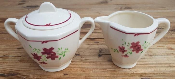 Oud Frans brocante roomstel met bloemen, Badonviller, Huis en Inrichting, Keuken | Servies, Gebruikt, -, -, Overige typen