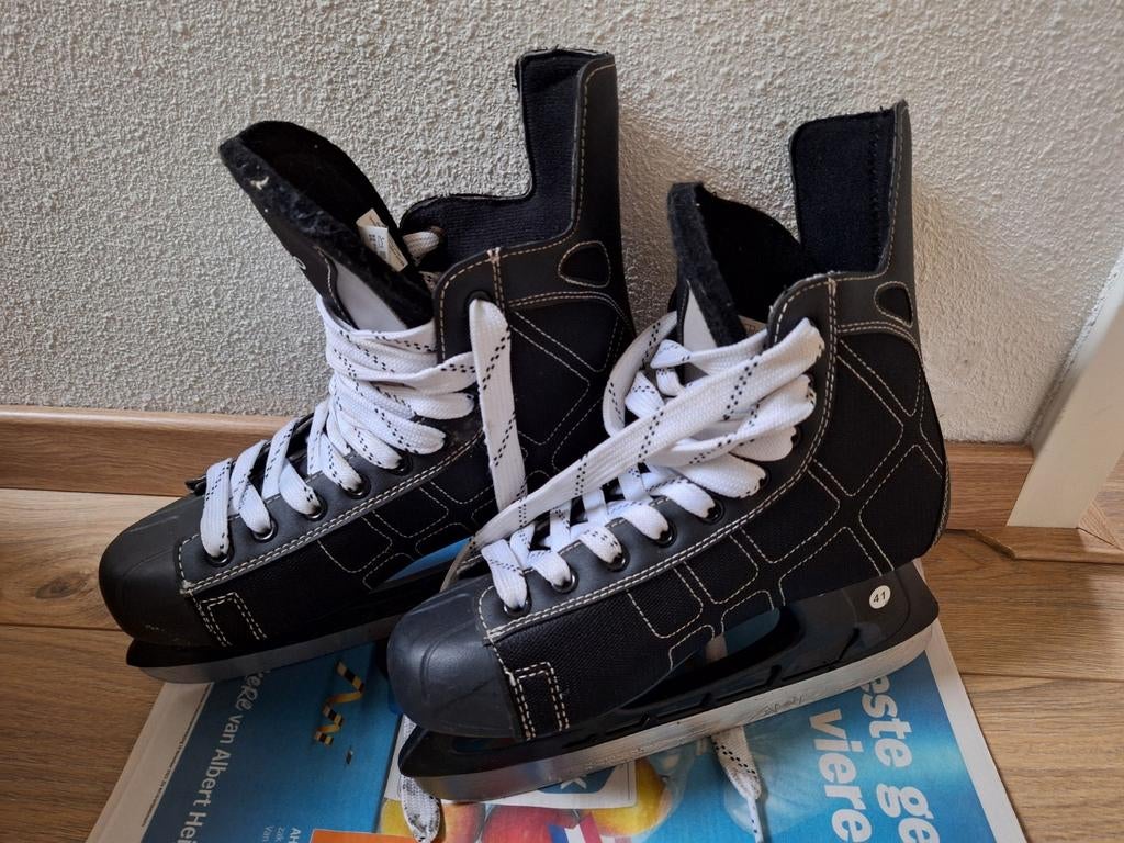 Oxelo ijshockeyschaatsen maat 41, Sport en Fitness, Schaatsen, Overige merken, Gebruikt, Ophalen of Verzenden, IJshockeyschaatsen