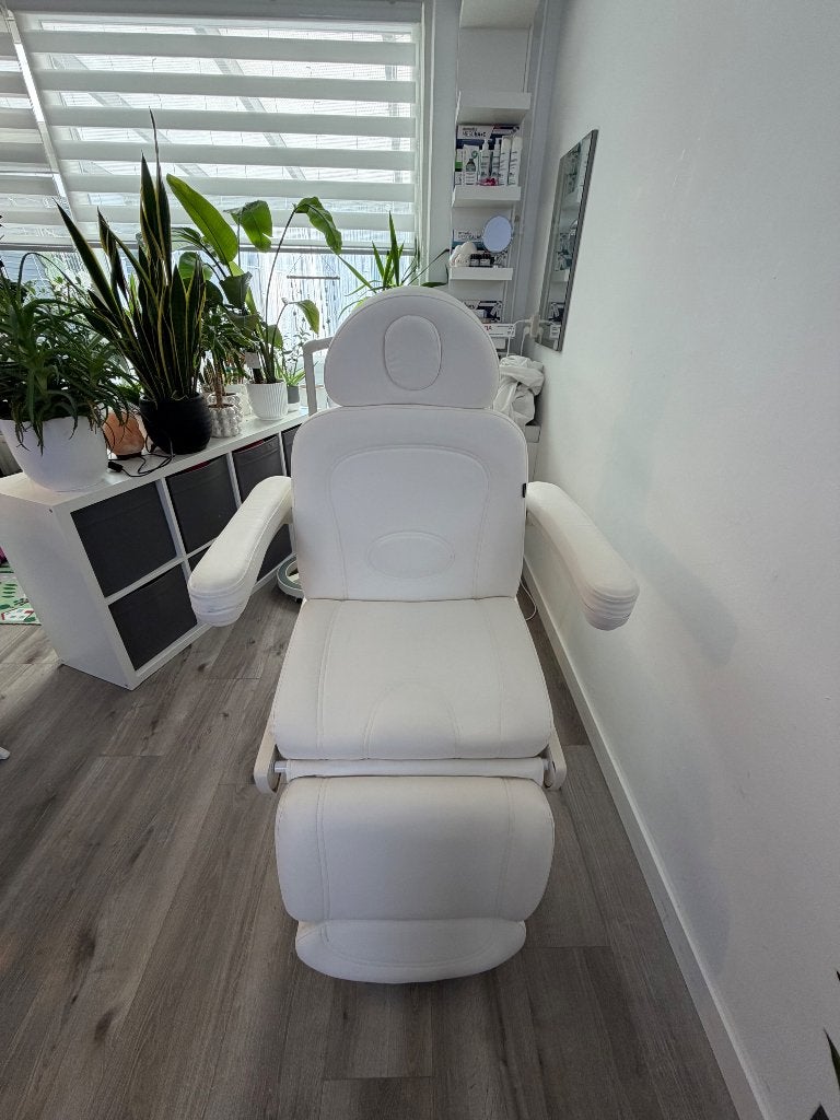 Behandelstoel met verwarming, Ophalen, Gebruikt, Massagetafel