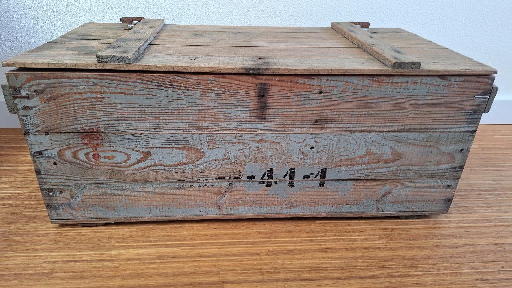 Oude houten opbergkist uit dienst, Huis en Inrichting, Woonaccessoires | Kisten, Ophalen, Minder dan 50 cm, Gebruikt, 50 tot 100 cm