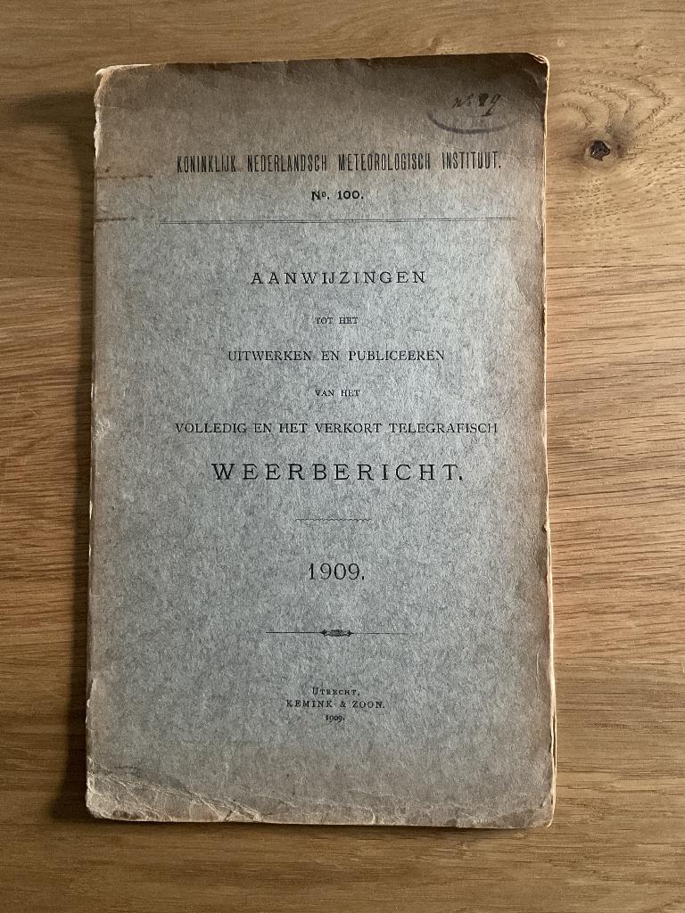 Boek: KNMI weerbericht, Diverse auteurs, HBO, Beta, Ophalen