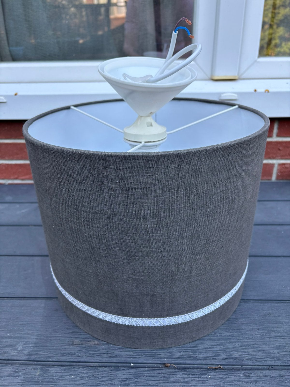 Grijze lampenkap met lichtbron 30x25, Gebruikt, Rond, 30 cm, Grijs