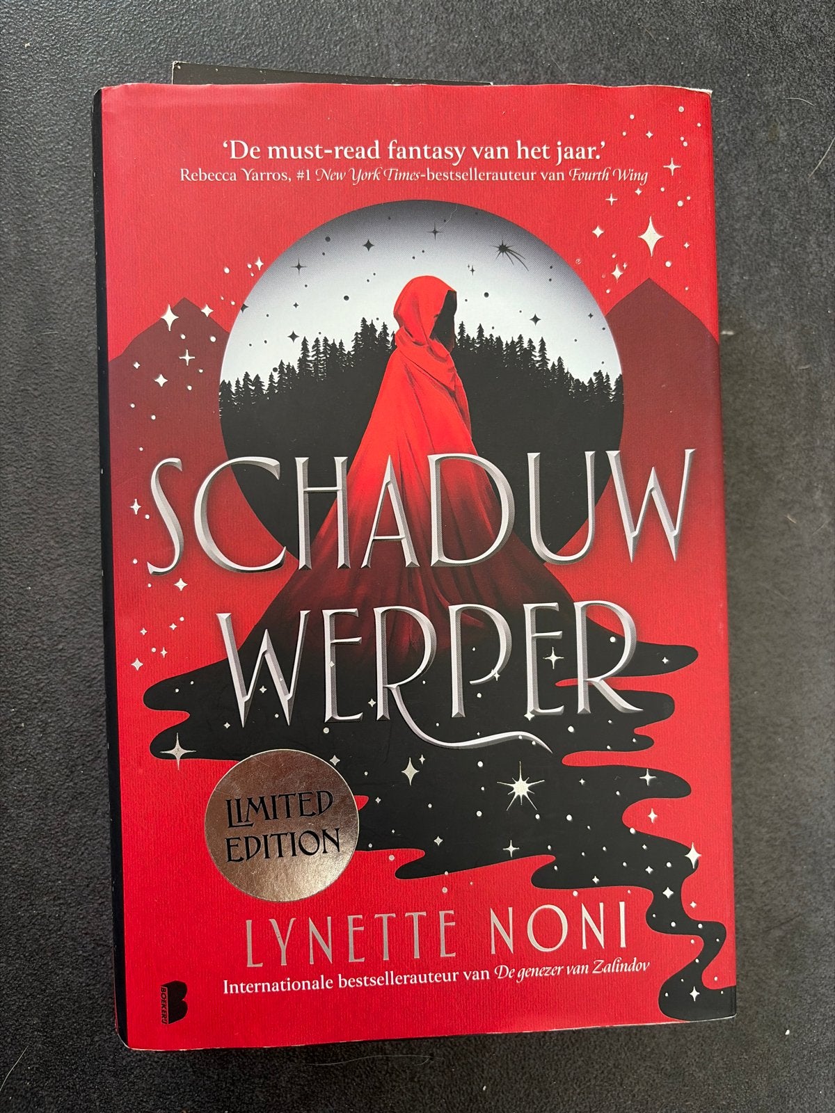 Schaduwwerper - Lynette Noni - Limited Edition, Ophalen of Verzenden, Gelezen