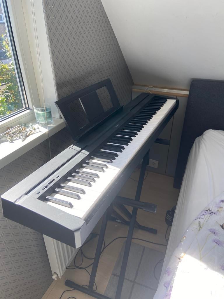 Yamaha P-45 keyboard, Muziek en Instrumenten, Keyboards, Ophalen, 88 toetsen, Yamaha, Met standaard