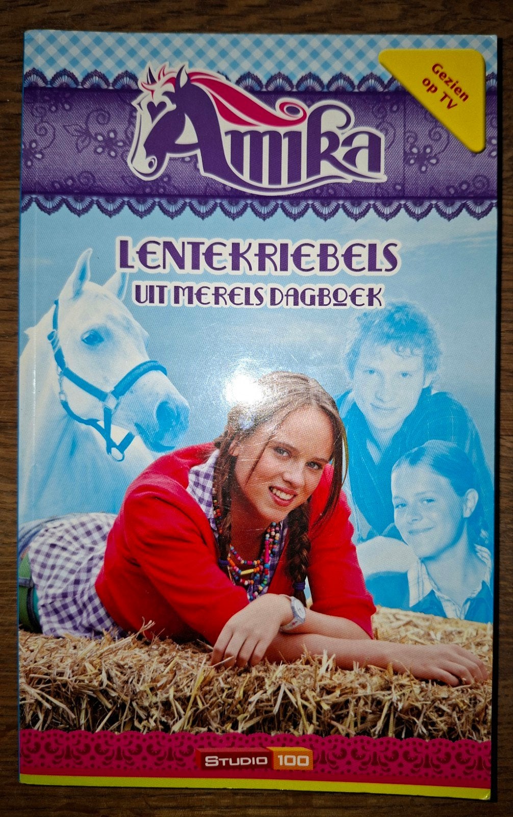 Boek Amika Lentekriebels deel 4, Ophalen of Verzenden, Zo goed als nieuw, Fictie algemeen