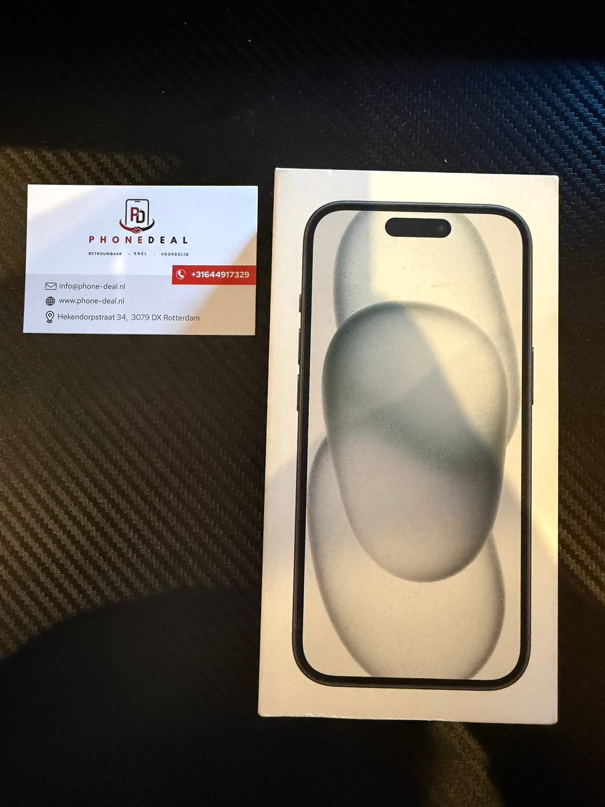 iPhone 15 128GB zwart – nieuw factuur + Garantie